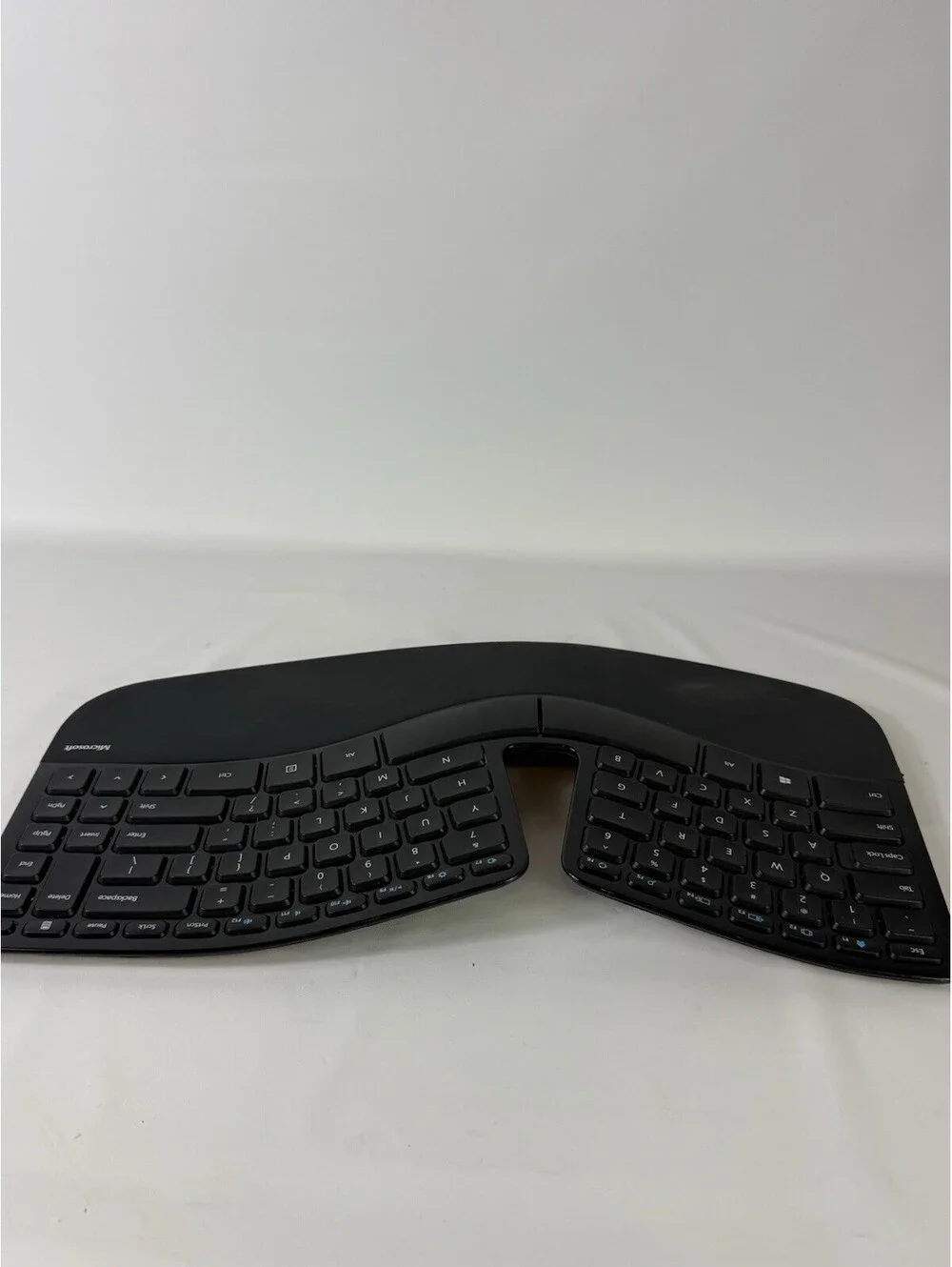 Microsoft 1559 Sculpt Ergonomic Wireless PC Keyboard NO DONGLE